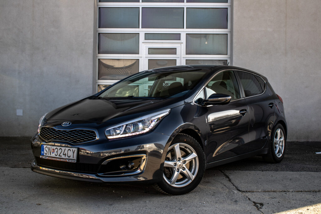 Kia Ceed 1.4 16V 73,6kW, M6, 5d. / AJ NA SPLÁTKY / PROTIÚČET