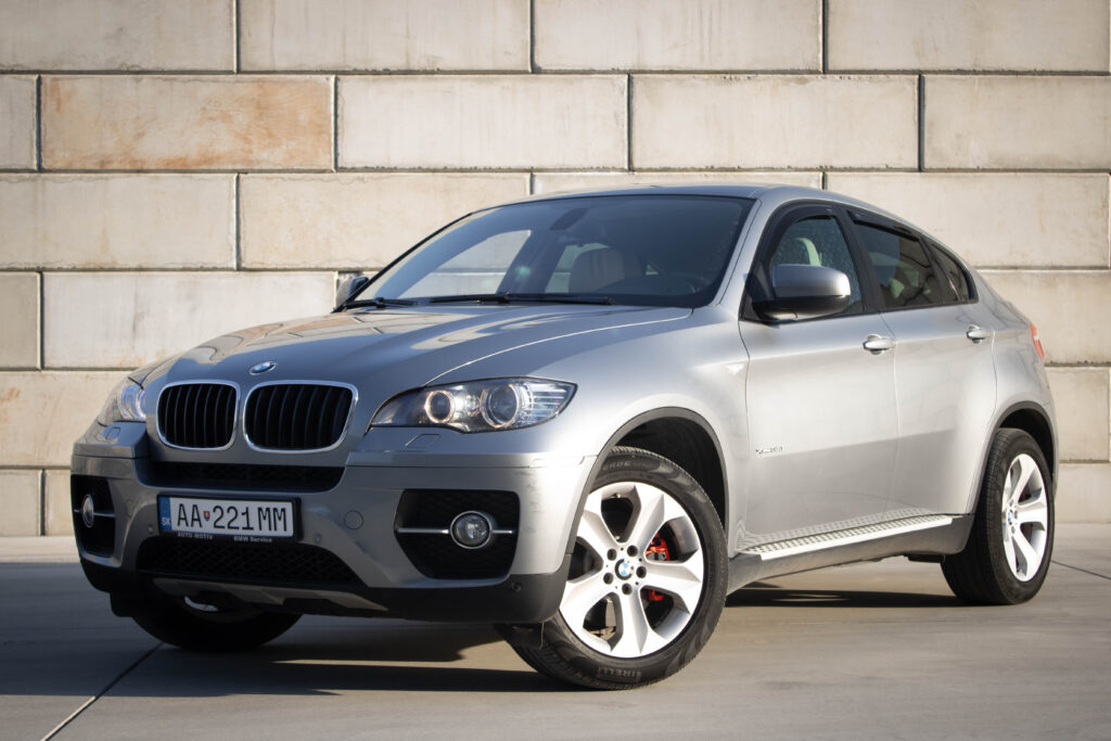 BMW X6 xDrive 35i, 225kW
