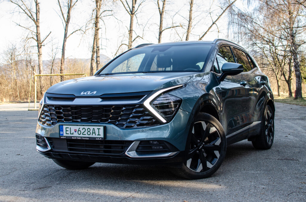 Kia Sportage 1.6 T-GDi PHEV Platinum AWD A/T, 132kW, A6, 5d. /AJ NA SPLÁTKY/PROTIÚČET
