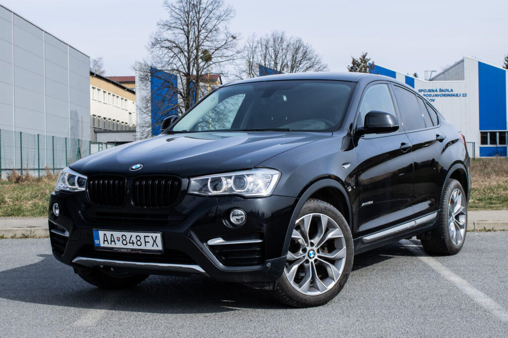 BMW X4 xDrive30d A/T, 190kW (2018) / AJ NA SPLÁTKY / PROTIÚČET /