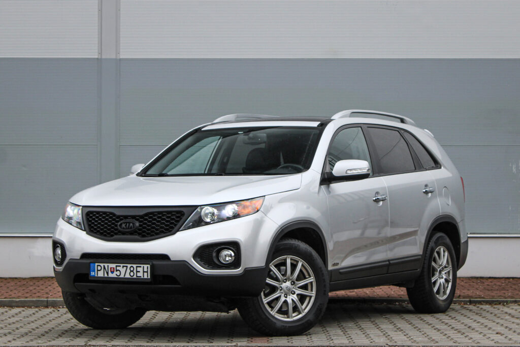 Kia Sorento 2.2 CRDi VGT 4WD EX A/T 7MIEST / AJ NA SPLÁTKY / PROTIÚČET /