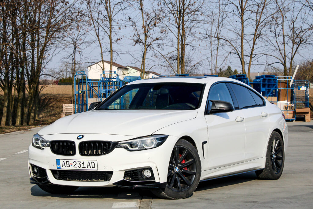 BMW Rad 4 Gran Coupé 440i M Sport A/T / AJ NA SPLÁTKY / PROTIÚČET /