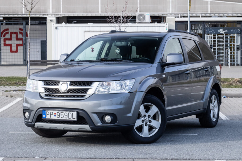 Fiat Freemont 2.0 MultiJet, 103kW (2011) / AJ NA SPLÁTKY / PROTIÚČET /