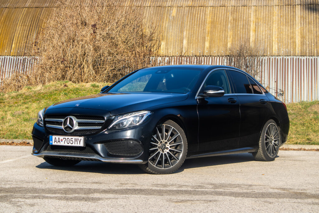 Mercedes-Benz C trieda Sedan 220 BLUETEC  / AJ NA SPLÁTKY / PROTIÚČET /