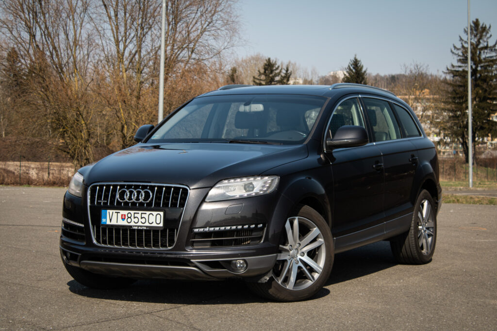 Audi Q7 3.0 TDI 150k quattro tiptronic DPF // AJ NA SPLÁTKY / PROTIÚČET//