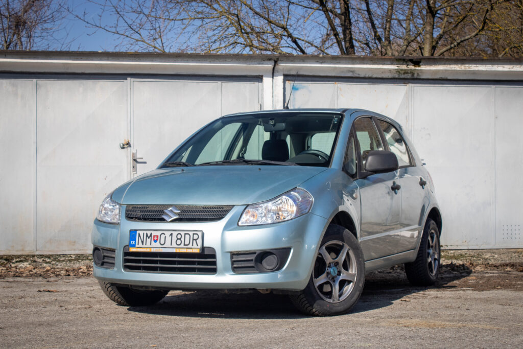 Suzuki SX4 1.5 Urban Line 73kW 2006 / AJ NA SPLÁTKY /
