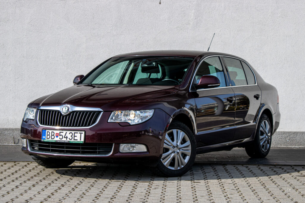 Škoda Superb 2.0 TDI 103 kW MT6