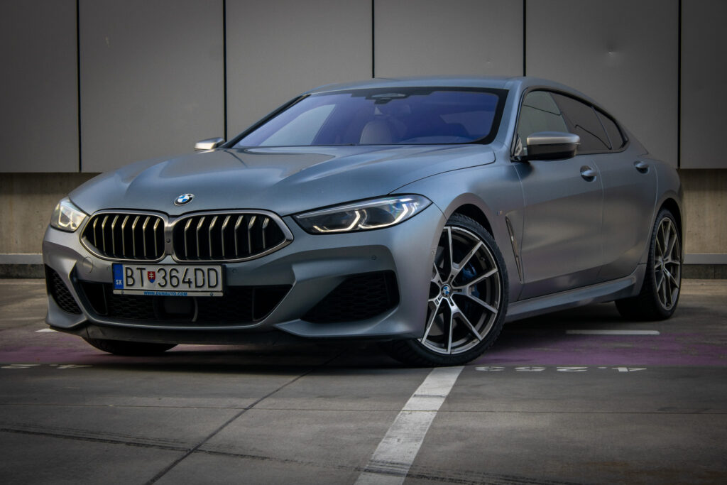 BMW Rad 8 Gran Coupé M850i XDrive / AJ NA SPLÁTKY / PROTIÚČET /