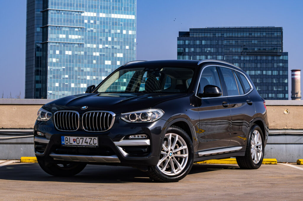 BMW X3 xDrive30d xLine 195kW / TOP STAV / Panoráma / Head-Up / Aj na splátky / Protiúčet /