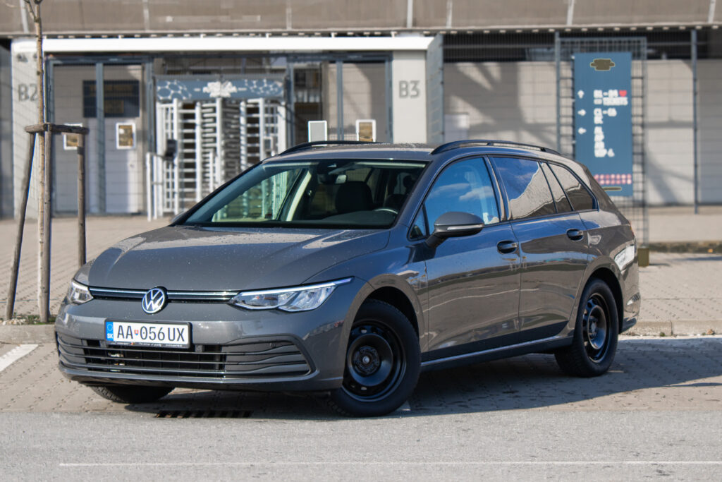 Volkswagen Golf Variant 2.0 TDi/ 110kW / AJ NA SPLÁTKY / PROTIÚČET