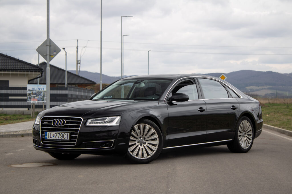Audi A8 Long 3.0 TDI V6 Quattro, 190kW