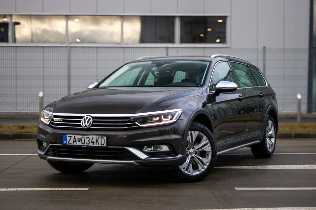 Volkswagen Passat Alltrack 2.0 TDI SCR BMT 4MOTION, 140kW, A7,/ AJ NA SPLÁTKY / PROTIÚČET /