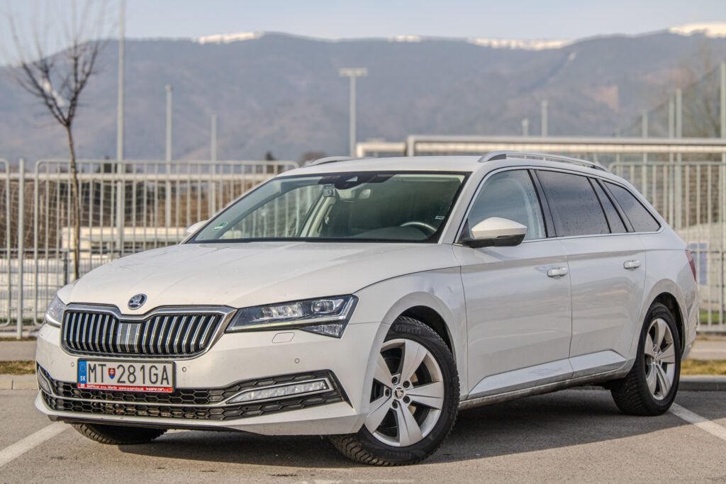 Škoda Superb Combi 2.0 TDI 190k Sportline DSG EU6