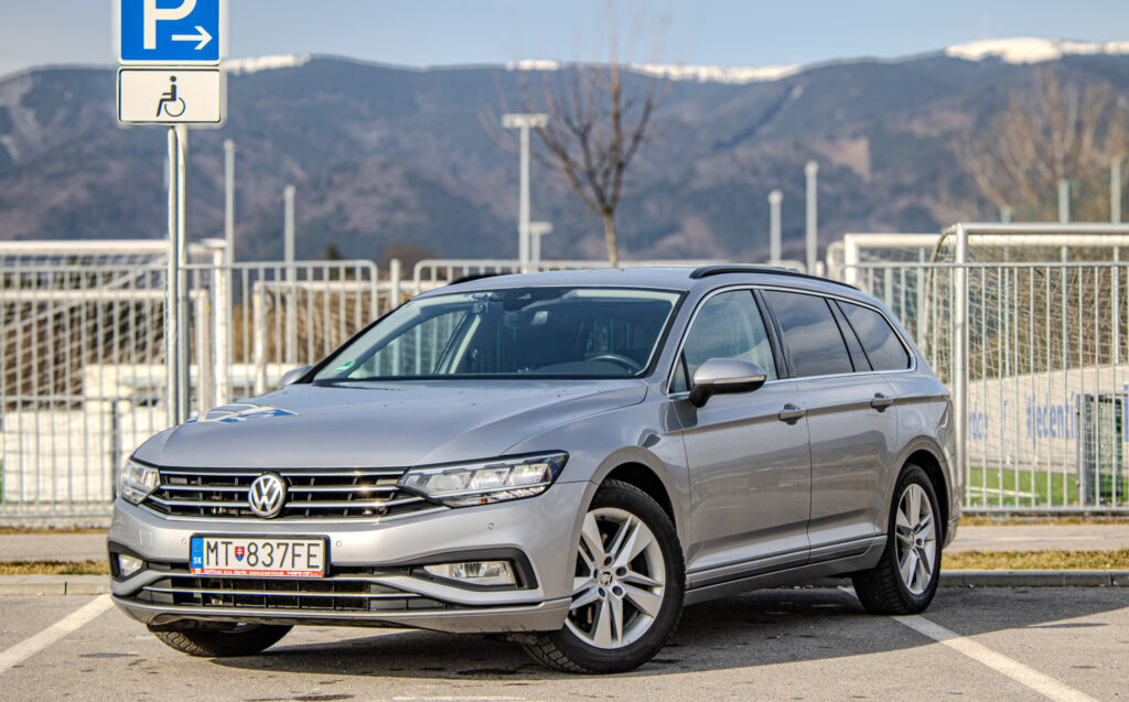 Volkswagen Passat Variant 1.6 TDI  BMT Business 88kW, AT7, / AJ NA SPLÁTKY / PROTIÚČET /