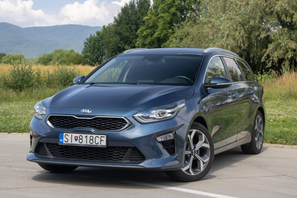 Kia Ceed SW 1.6 CRDi automat / AJ NA SPLÁTKY - PROTIHODNOTA /