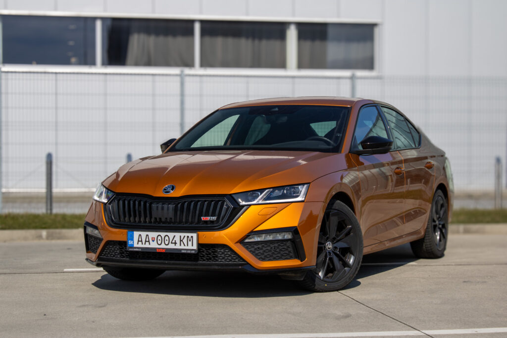 Škoda Octavia 2.0 TSI RS DSG, 180kW, A7, / AJ NA SPLÁTKY / PROTIÚČET /