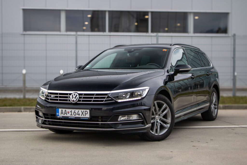 Volkswagen Passat 2.0 TDI R-Line DSG, 140 kW, A7, / AJ NA SPLÁTKY / PROTIÚČET /