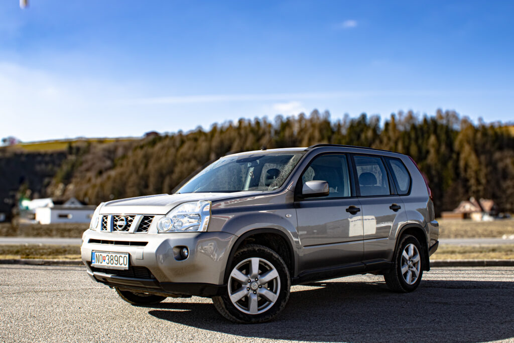 Nissan X-Trail 2.0 dCi XE.     FINANCOVANIE/PROTIÚČET