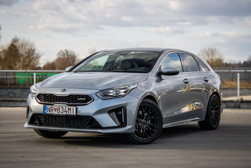Kia ProCeed 1.4 T-GDi, 103kW, A7 / AJ NA SPLÁTKY / PROTIÚČET /