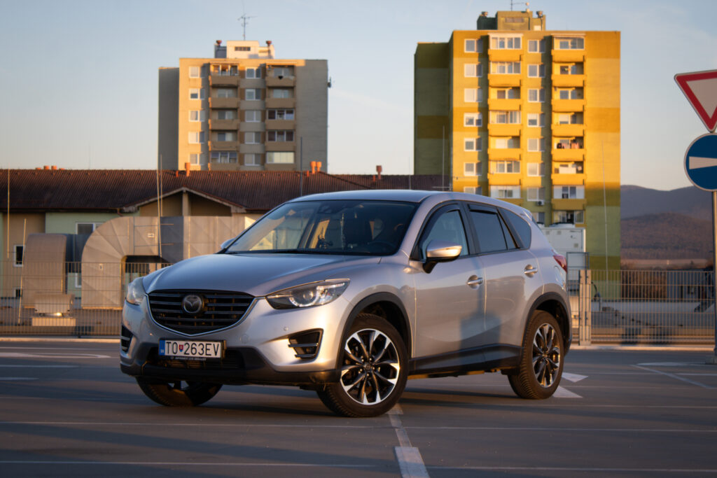 Mazda CX-5 2.2 Skyactiv-D AWD Revolution TOP 129kW / AJ NA SPLÁTKY / PROTIÚČET /