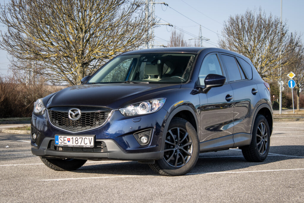 Mazda CX-5 2.2 Skyactiv-D 129kw AT/6 4x4 2014 / AJ NA SPLÁTKY / PROTIÚČET