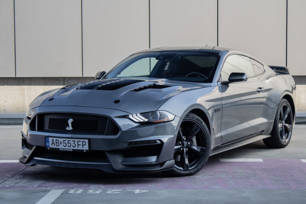 Ford Mustang 343 kW, 10-st. automat, 2022, benzín
