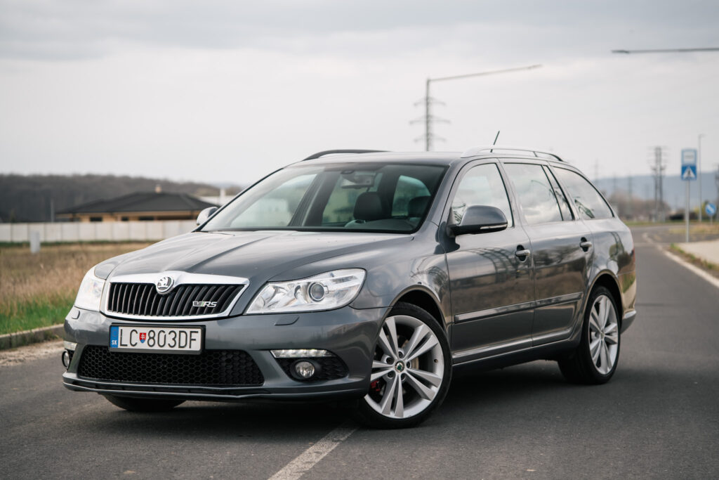 Škoda Octavia Combi 2.0 TFSI RS