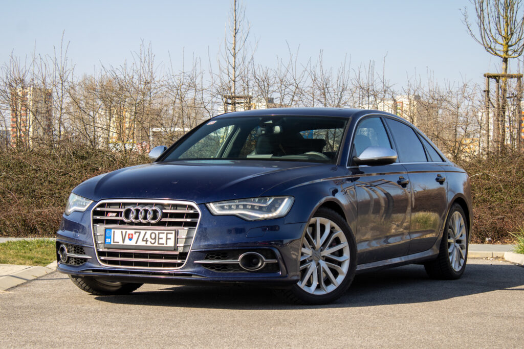 Audi S6 4.0 TFSI V8 quattro 309 kW A/T / AJ NA SPLÁTKY / PROTIÚČET /