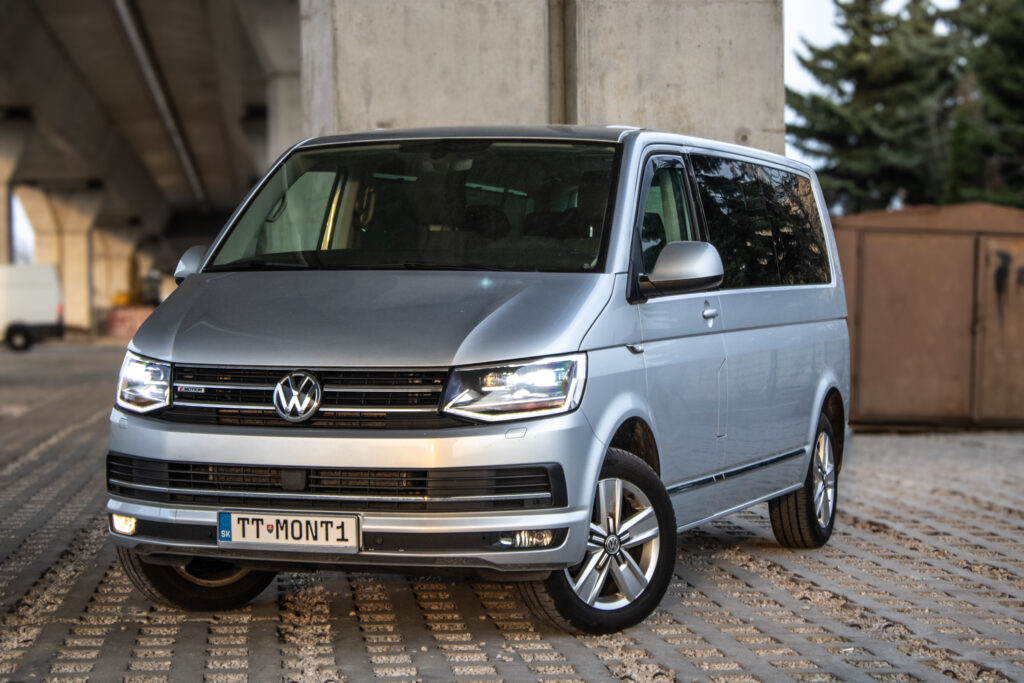 Volkswagen Caravelle T6  110kW AT7 4X4 ťažné webasto / AJ NA SPLÁTKY / PROTIÚČET /