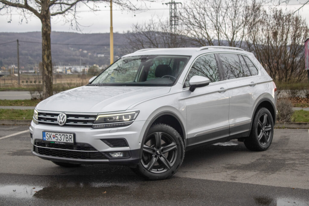 Volkswagen Tiguan 2.0 TDI 4MOTION Highline / 140kW / A7 / ZÁRUKA / AJ NA SPLÁTKY / PROTIÚČET