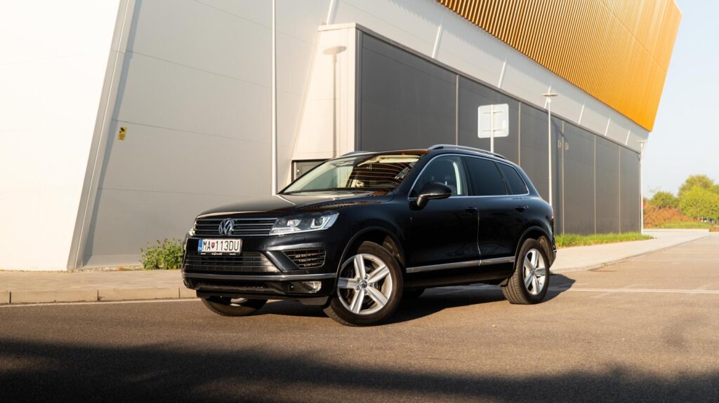 Volkswagen Touareg II 3.0 V6 TDI BMT 4MOTION Mountain AJ NA SPLÁTKY / PROTIÚČET