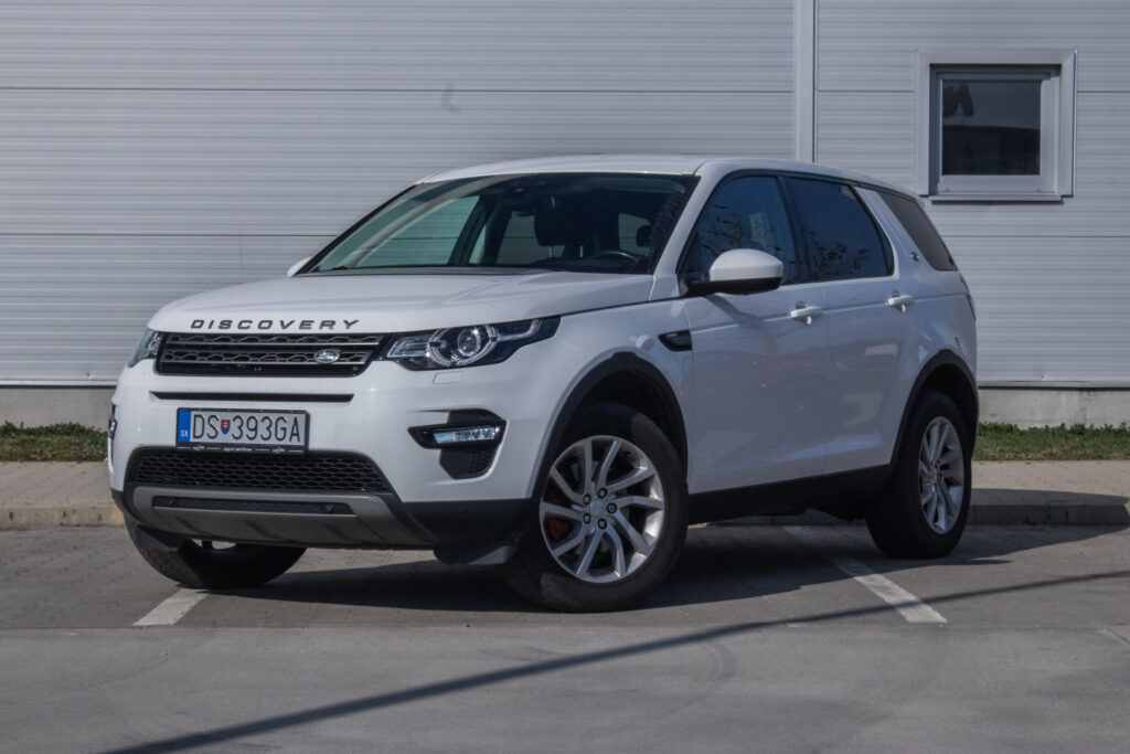Land Rover Discovery Sport 2.0L TD4 SE AT / 7 Miestné / AJ NA SPLÁTKY / PROTIÚČET
