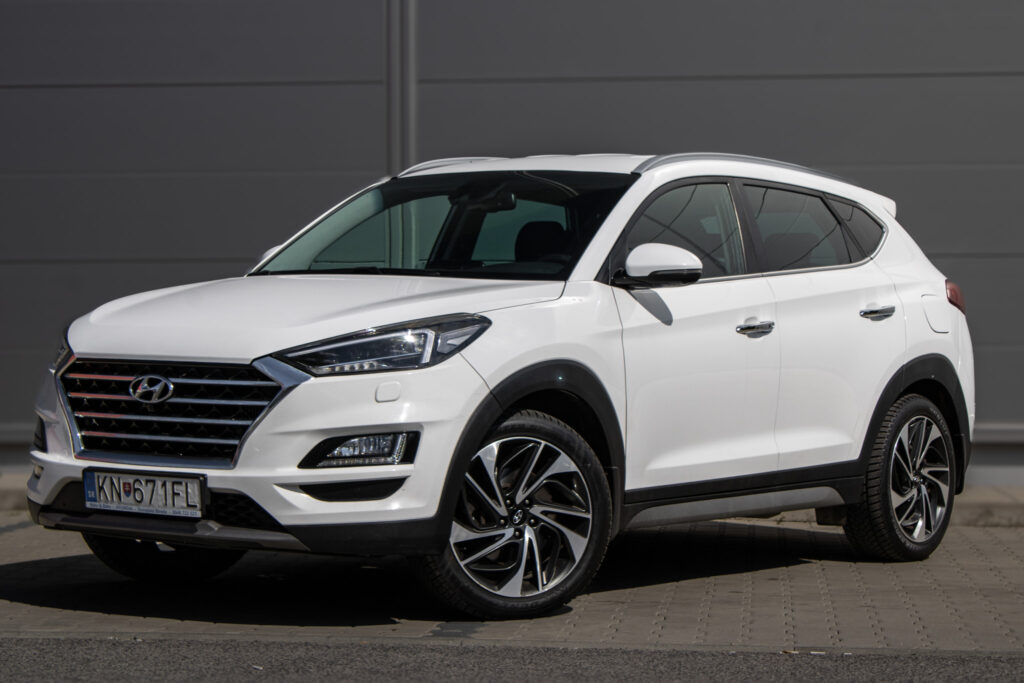Hyundai Tucson 2.0 CRDi AT8 Premium 4x4 136kW / NA SPLÁTKY / NA PROTIÚČET