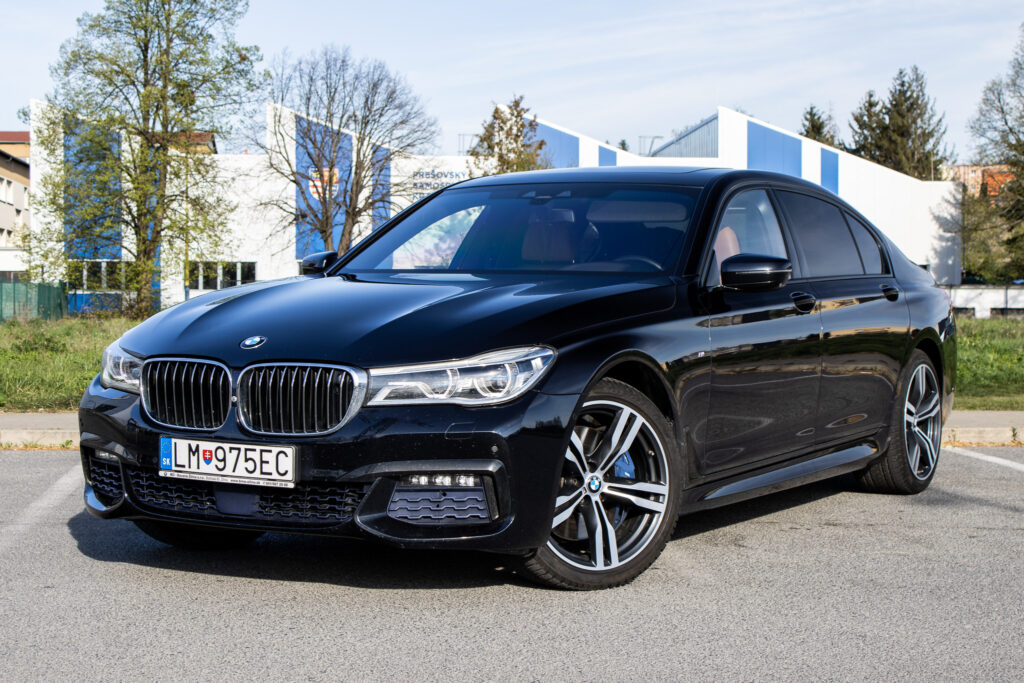 BMW Rad 7 750Ld xDrive A/T, 294kW (2017) / AJ NA SPLÁTKY / PROTIÚČET /