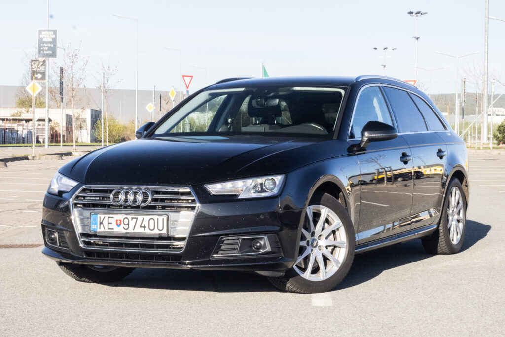 Audi A4 Avant 2.0 TDI quattro S tronic, 140kW (2017) / AJ NA SPLÁTKY / PROTIÚČET /