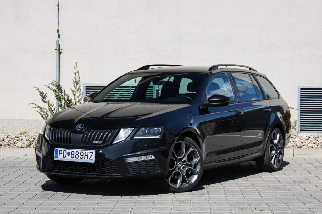 Škoda Octavia Combi RS 4x4 / AJ NA SPLÁTKY / PROTIHODNOTA /