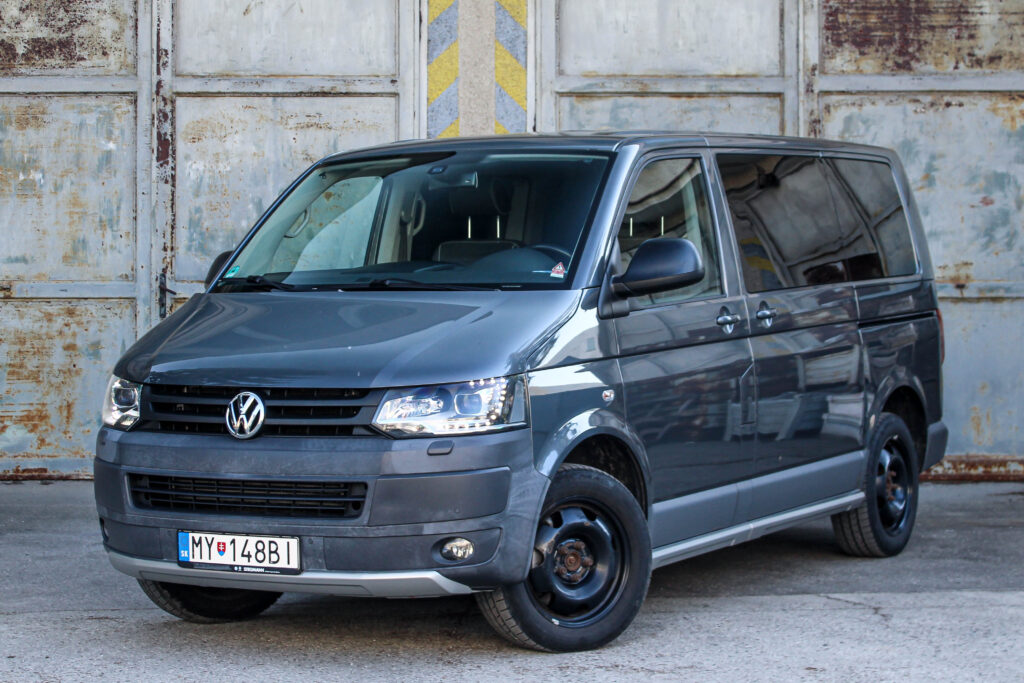 Volkswagen Multivan 2.0 BiTDI PANAMERICANA 4MOTION DSG / AJ NA SPLÁTKY / PROTIÚČET /