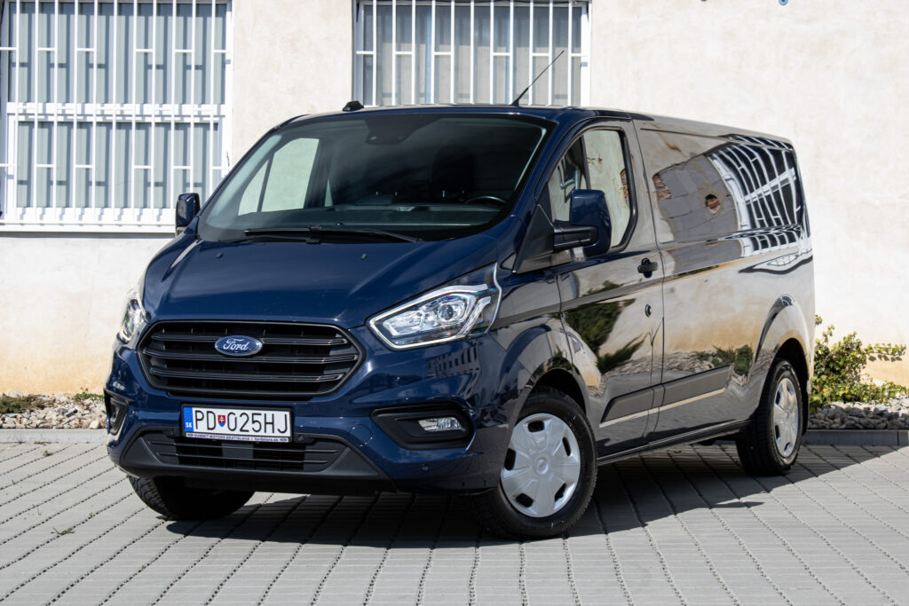 Ford Transit Custom 2.0 TDCi / AJ NA SPLÁTKY / PROTIHODNOTA /