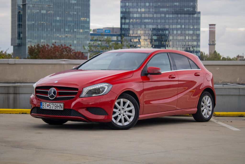 Mercedes-Benz A trieda 180 CDI BlueEFFICIENCY Style / ZÁRUKA DO 06/2026 /