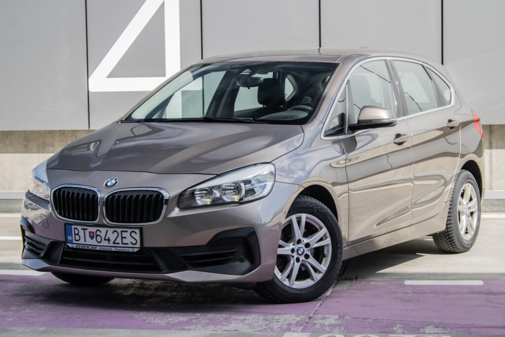 BMW Rad 2 Active Tourer 2   218i Advantage A/T