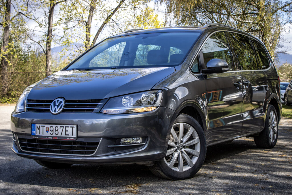 Volkswagen Sharan 2.0 TDI SCR BMT 150k Highline EU6, 110kW, M6, 5d. /AJ NA SPLÁTKY/PROTIÚČET
