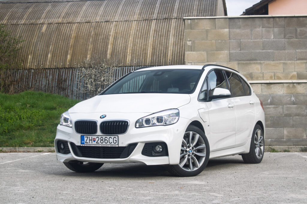 BMW Rad 2 Active Tourer 225 xe iPerformance M Sport 100kW / NA SPLÁTKY / NA PROTIÚČET