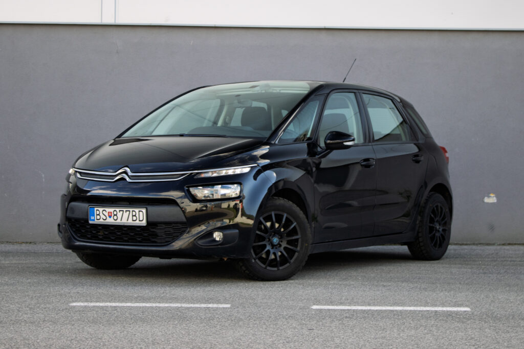 Citroën C4 Picasso HDi 68kW MT5 / NA SPLÁTKY / NA PROTIÚČET