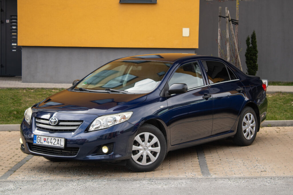Toyota Corolla 1.33 Dual VVT-i Terra Cool / 74kW / M6 / AJ NA SPLÁTKY / PROTIÚČET