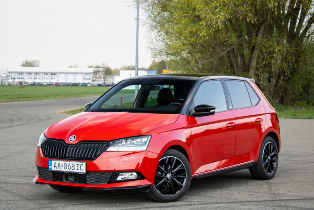 Škoda Fabia 1.0 TSI Monte Carlo / 70kW / M5 / ZÁRUKA / AJ NA SPLÁTKY / PROTIÚČET