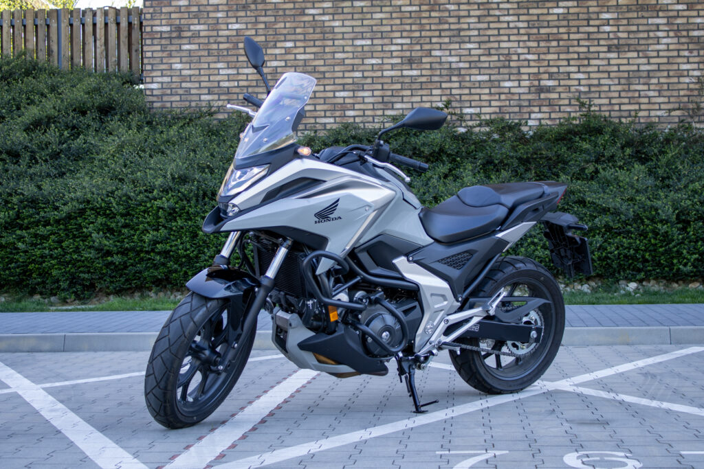 Honda NC 750 XA / AJ NA SPLÁTKY / PROTIÚČET /