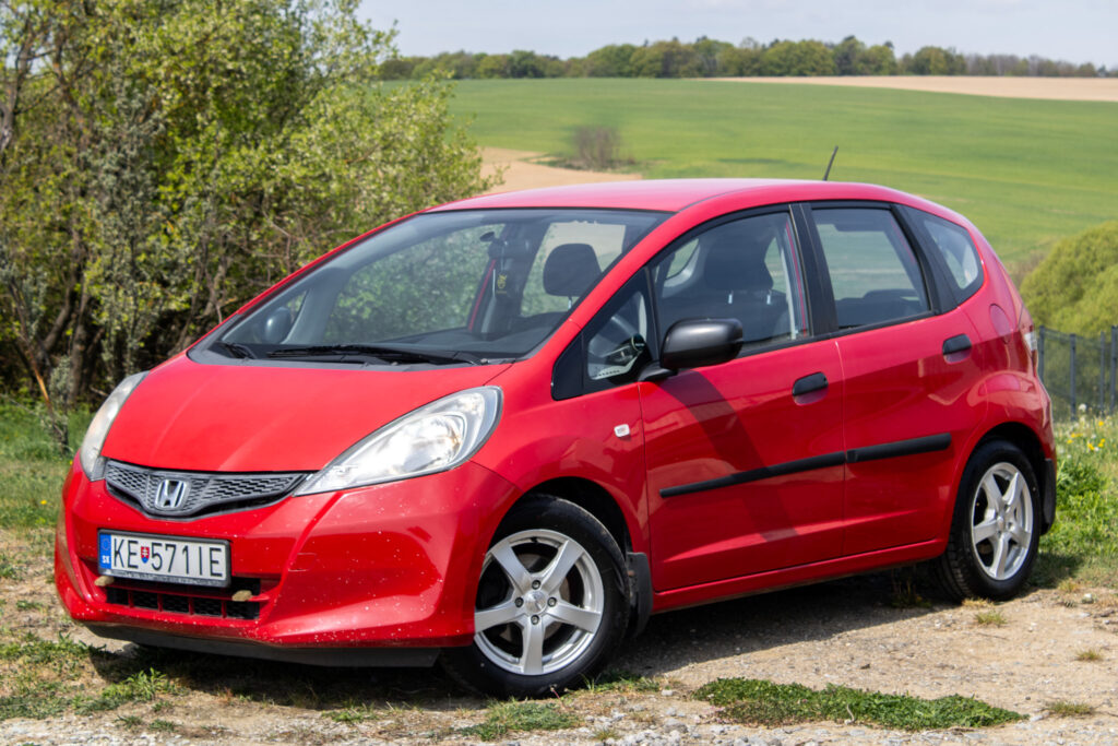Honda Jazz 1.2 i-VTEC / 66kW / M5 / ZÁRUKA / AJ NA SPLÁTKY / PROTIÚČET