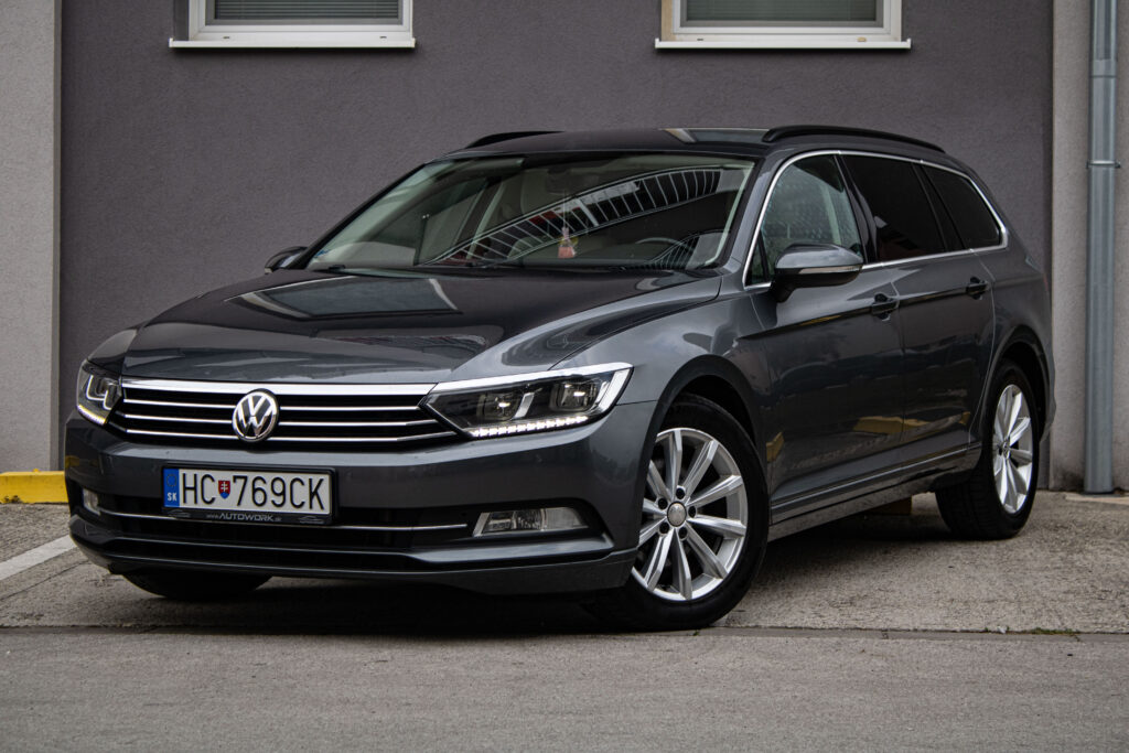 Volkswagen Passat Variant 2.0TDI BLUEMOTION 110kW AT 2017 / AJ NA SPLÁTKY / PROTIÚČET /