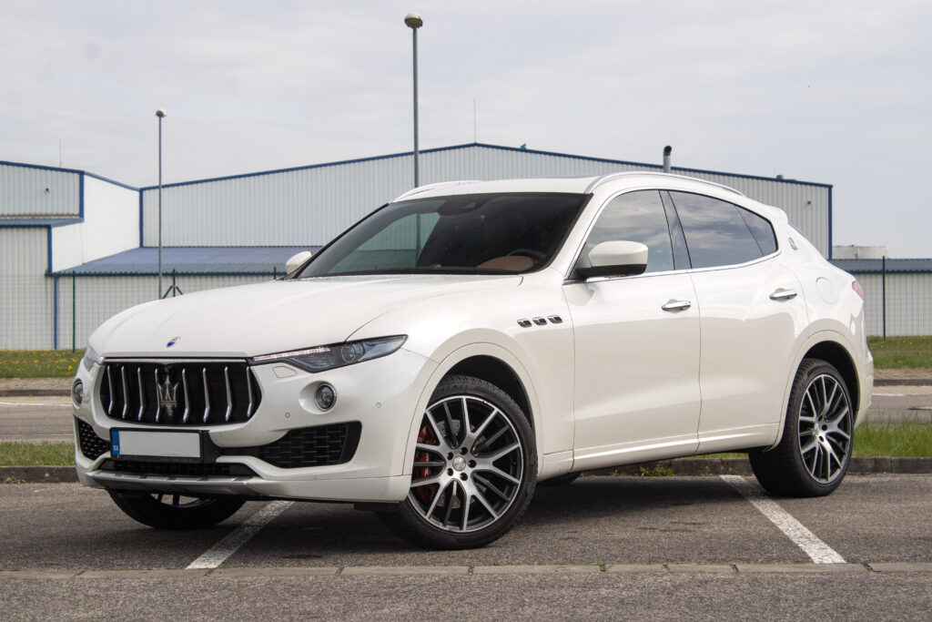Maserati Levante S, 316kW, A8