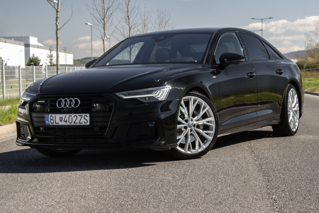 Audi A6 55 TFSI 250kw Quattro S-line / AJ NA SPLÁTKY / PROTIÚČET